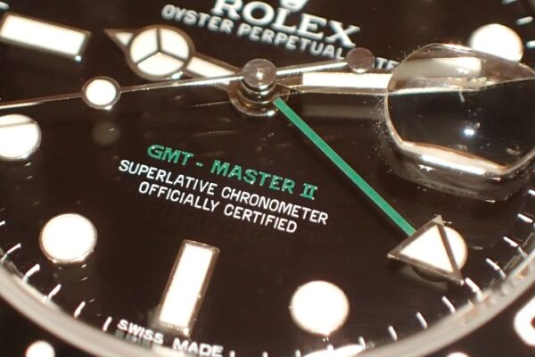 希少カラー GMT-MASTER II Ref.116710LN