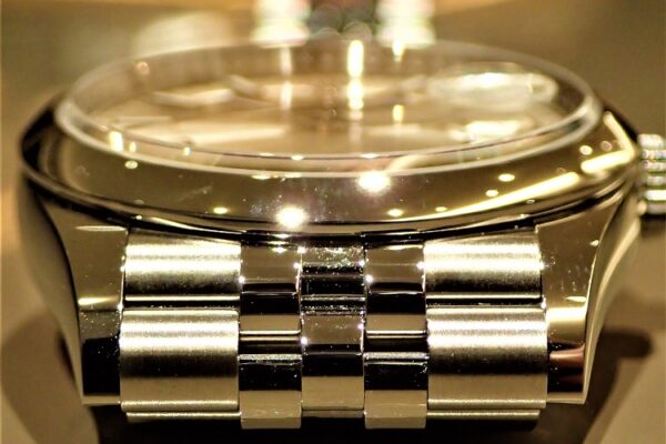 シンプルで美しい時計をお探しの方に　Ref.126200　大阪心斎橋