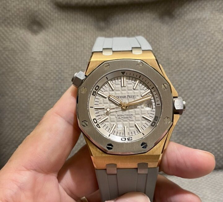 オーデマピゲ ロイヤルオーク オフショアダイバー Ref.15711OI.OO.A006CA.01　大阪　心斎橋