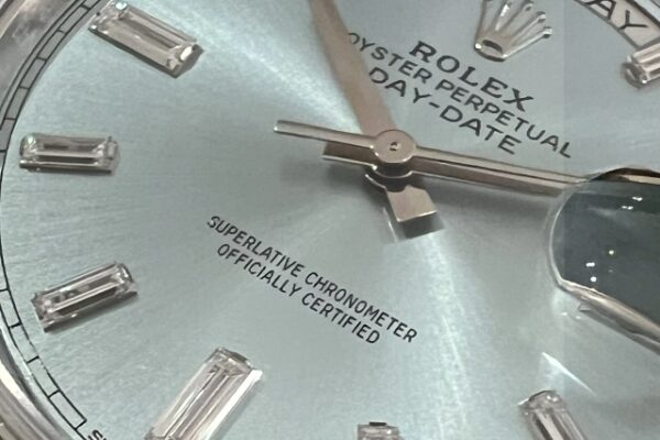 最高級モデルと最高級素材の組み合わせ DAY-DATE REF.228206A  大阪 心斎橋