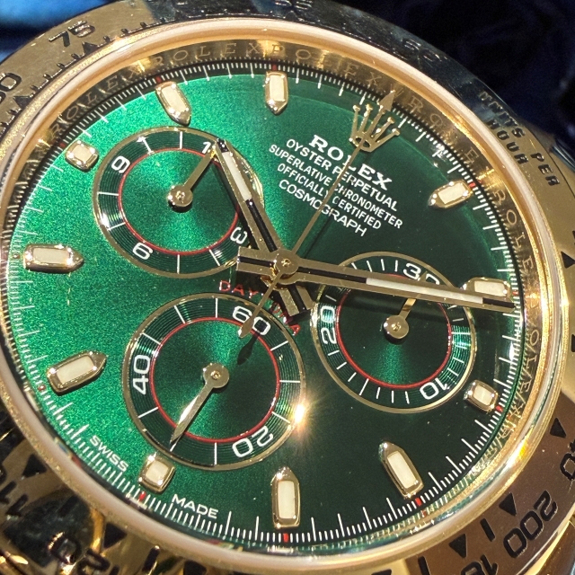 人気ダイヤル入荷！！　DAYTONA REF.116508 大阪 心斎橋