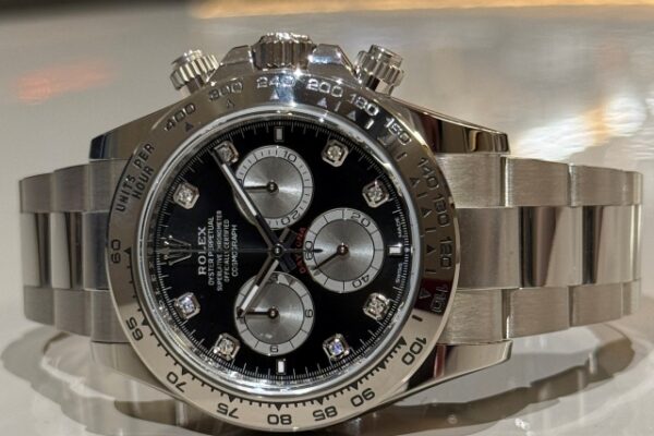 新入荷のご紹介！！　ROLEX DAYTONA 126509G　大阪心斎橋