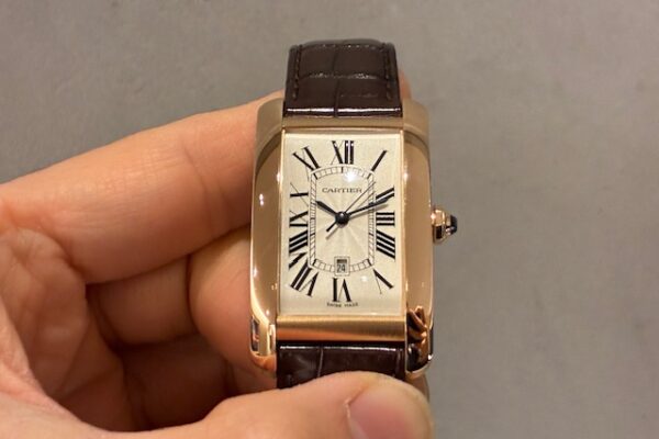 新入荷！！Cartier タンクアメリカン W2609156