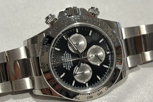 使いやすい配色！DAYTONA Ref.126509 大阪 心斎橋