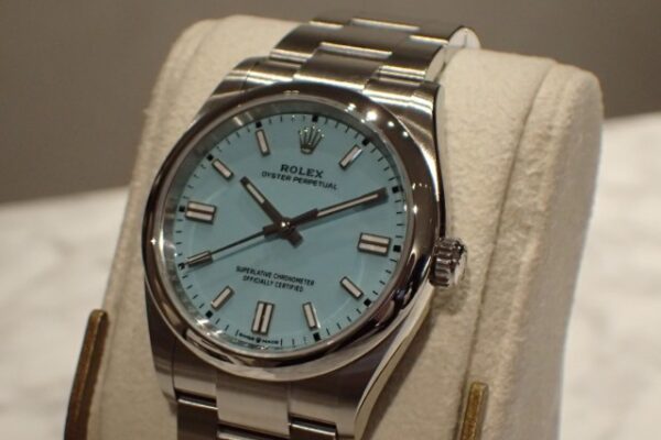 大人気ターコイズが入荷しました！ Ref.126000 　ターコイズブルー