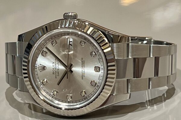 旧型モデルでも異質な1本　REF.116334G　大阪心斎橋