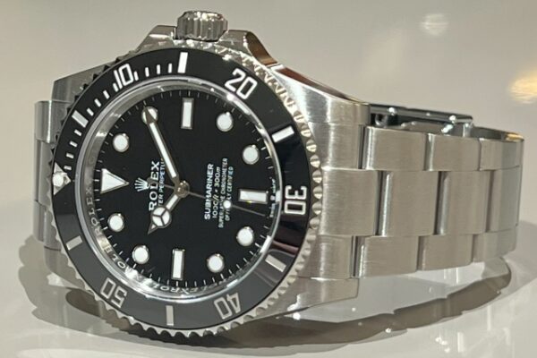 日常使いで使いたい時計　SUBMARINER　REF.124060