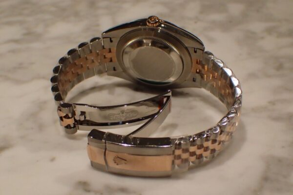 人気のチョコレートダイヤルが入荷！Ref.126331G