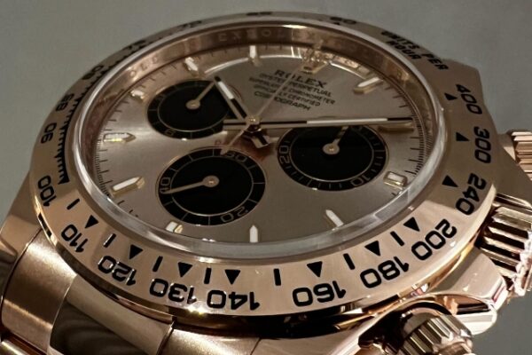 入荷情報　ROLEX DAYTONA REF.126505