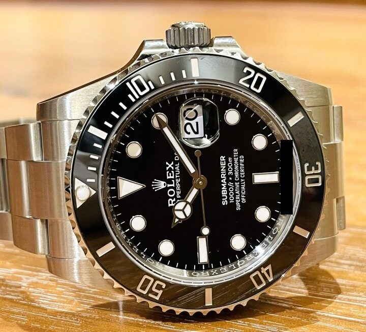 不動の人気！サブマリーナー　Ref.126610LN 　大阪　心斎橋